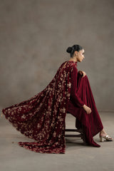 SCARLET GRACE-SHAWL